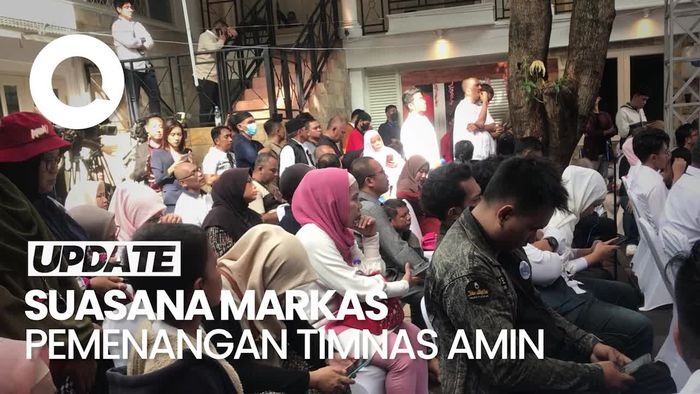 Suasana Lokasi Nobar Quick Count di Markas Timnas AMIN