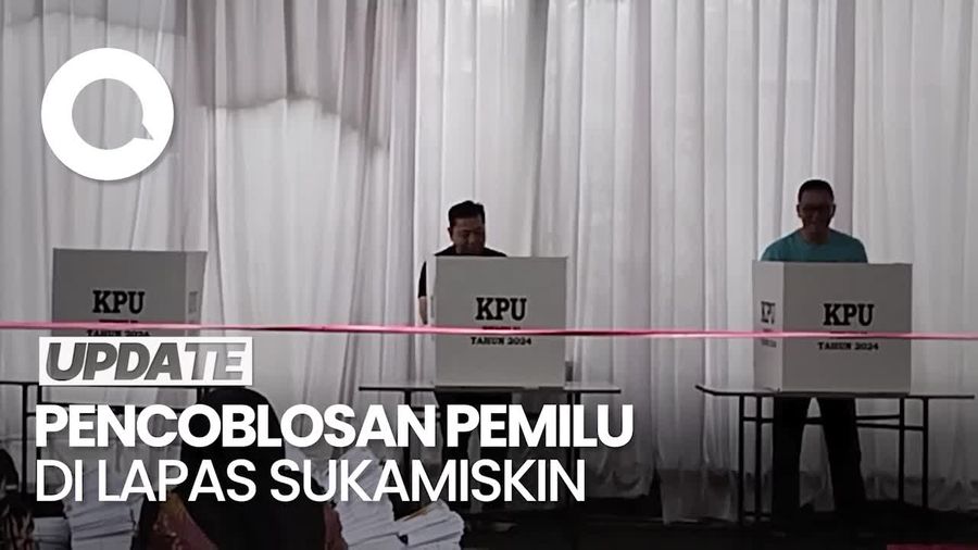 Pose 2 Jari Setya Novanto Saat Nyoblos di Lapas Sukamiskin
