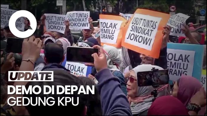 Ada Aksi Unjuk Rasa di Gedung KPU, Jalan Imam Bonjol Ditutup