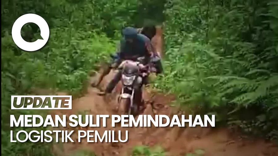 Susah Payah Pemindahan Logistik Pemilu di Mamasa, Lewati Hutan-Jalan Licin