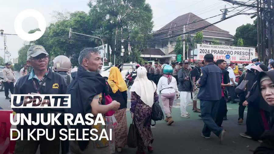 Massa Protes Pemilu di KPU Bubarkan Diri dengan Tertib