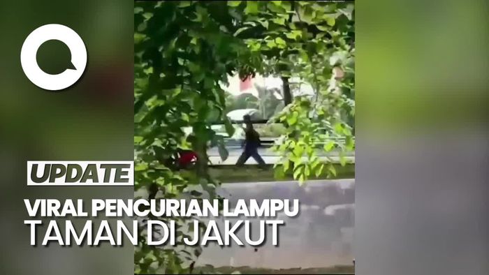 Viral Maling Dengan Santai Curi Lampu Taman di Kelapa Gading Siang-siang