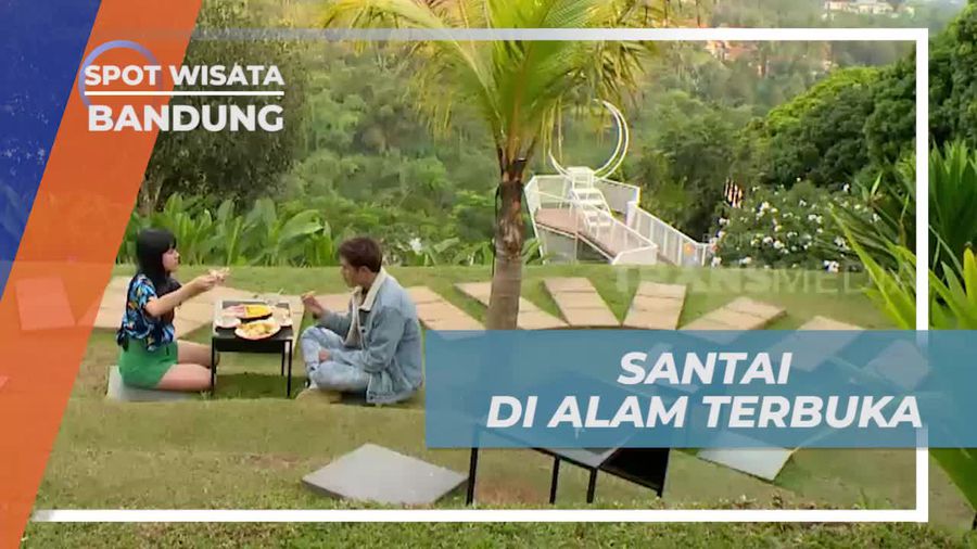 Bersantai Menikmati Kuliner Lezat di Alam Terbuka, Bandung