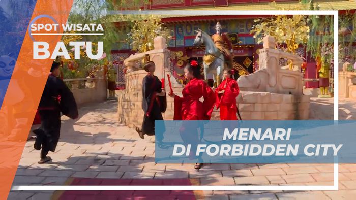 Serunya Ikutan Menari Tarian Tradisional China di Wahana Forbidden City, Kota Batu