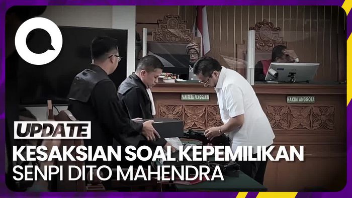 JPU Tampilkan 15 Senpi Milik Dito Mahendra di Persidangan