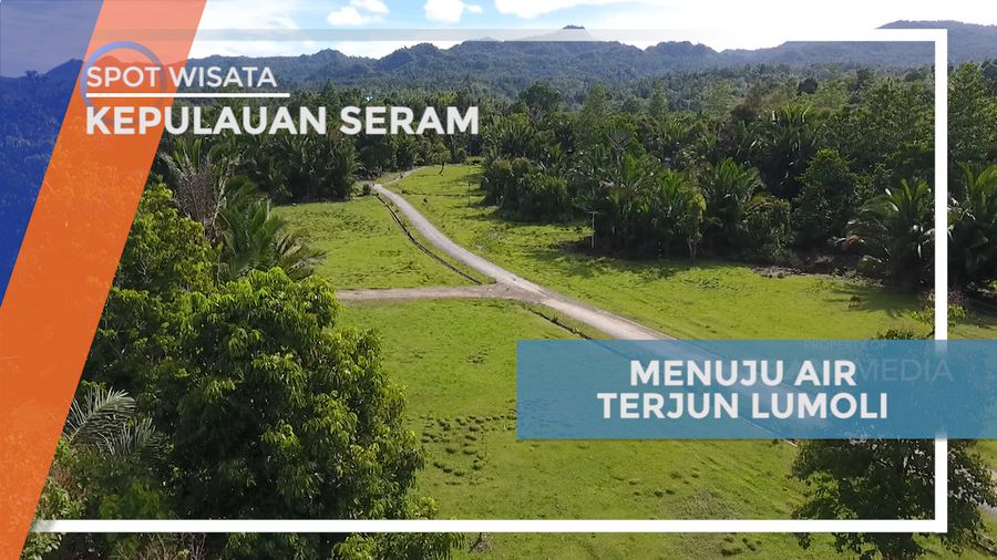 Menikmati Perjalanan Naik Motor Trail Menuju Air Terjun Lumoli, Kepulauan Seram