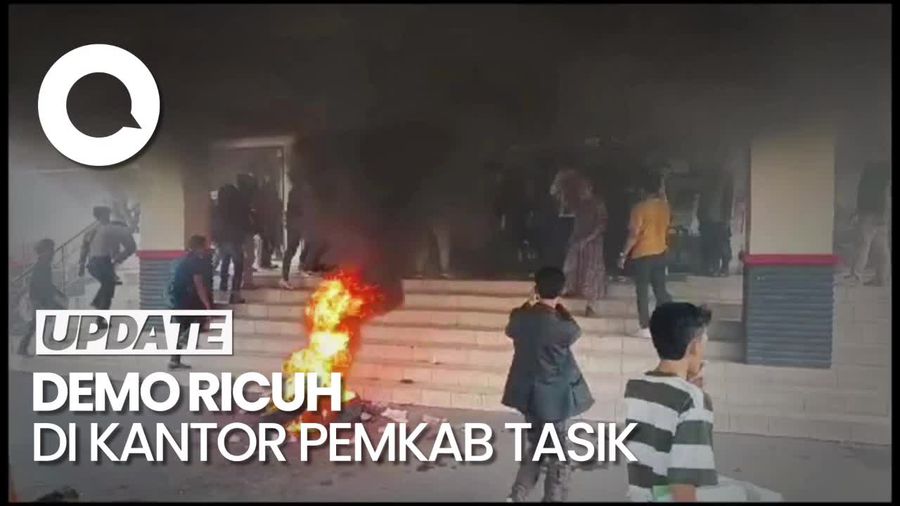 Demo di Kantor Pemkab Tasikmalaya Ricuh, Massa Lempari Petugas