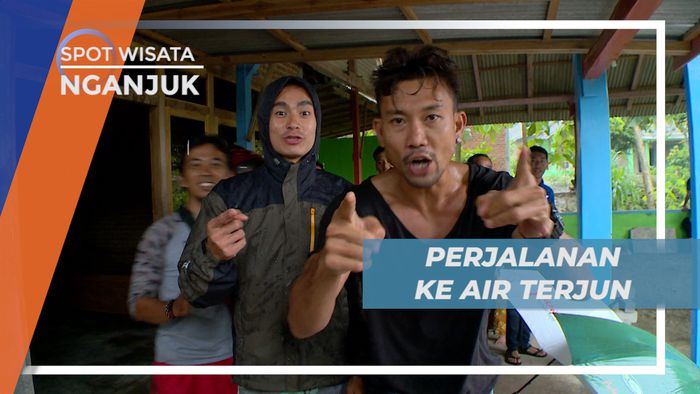 Menyusuri Jalan Setapak, Menembus Hujan Menuju Air Terjun Sumber Miri, Nganjuk