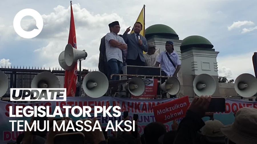 Temui Massa Demo di DPR, Legislator PKS Janji Perjuangkan Hak Angket