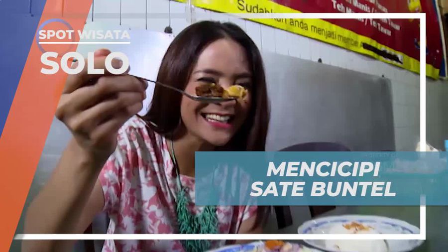 Mencicipi Sate Buntel, Daging Kambing yang Dilapisi Lemak, Solo