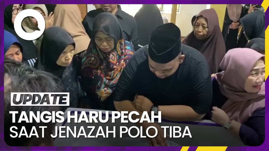 Keluarga Sambut Kedatangan Jenazah Polo Srimulat di Kampung Halaman
