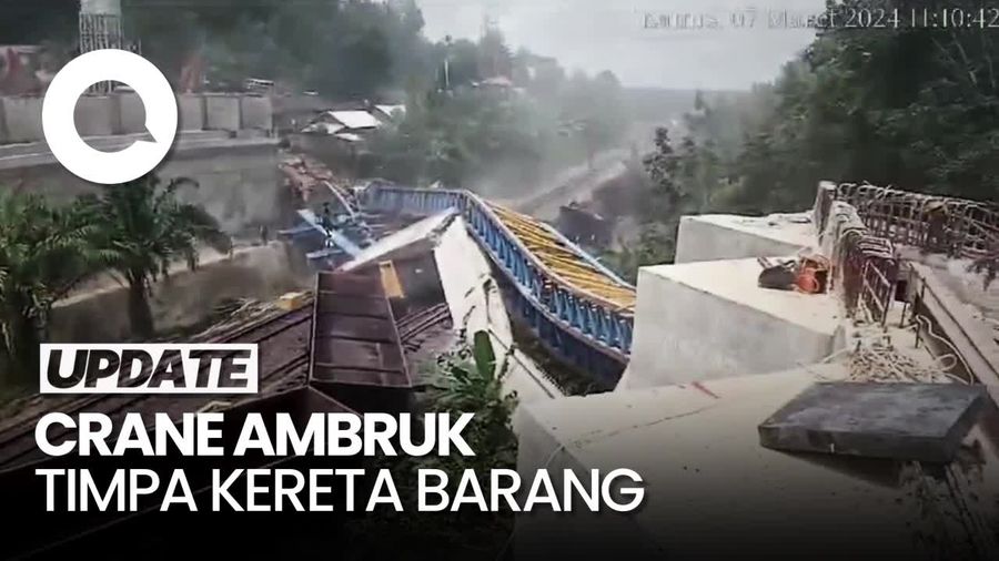 Penampakan Crane Roboh Timpa Kereta di Muara Enim, 2 Orang Tewas