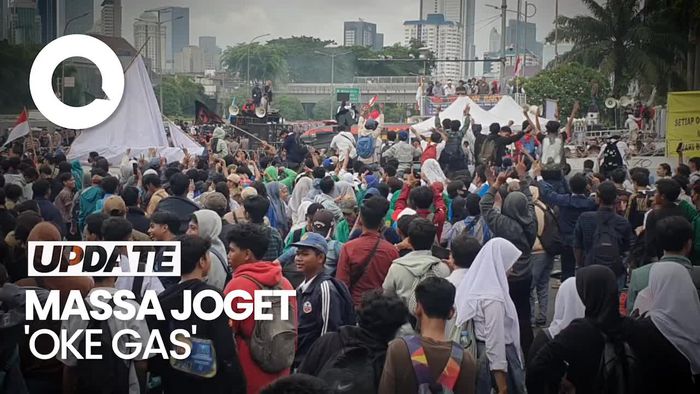 Muncul Massa Demo Tandingan di DPR, Sejumlah Peserta Aksi Berseragam Sekolah