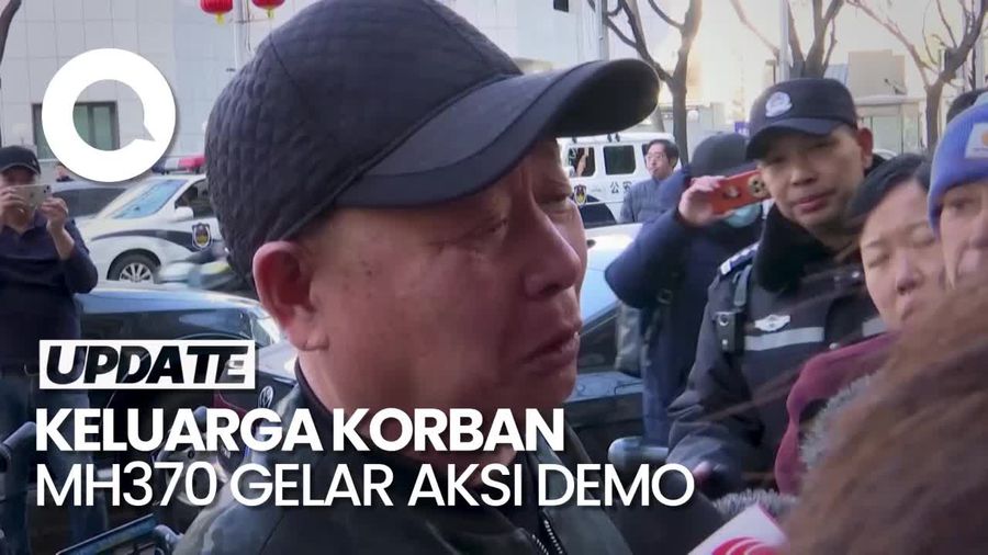 Keluarga Korban Hilangnya MH370 Demo di Depan Kedubes Malaysia di Beijing