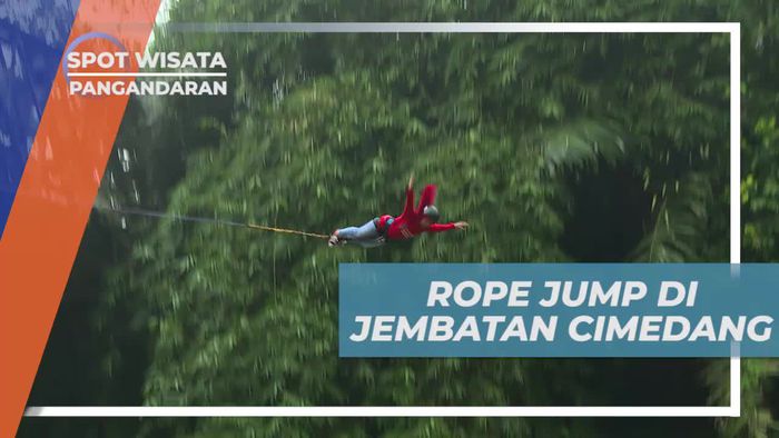 Persiapan Bermain Rope Jump di Jembatan Cimedang Pangandaran 