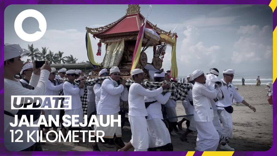 Antusiasme Umat Hindu di Badung Lakukan Prosesi Adat Melasti
