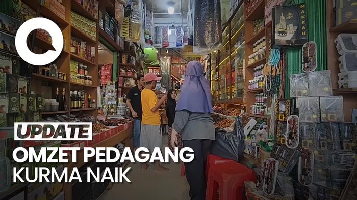 Pedagang Kurma Tanah Abang Raup Cuan Jelang Ramadan