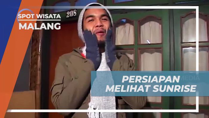 Memakai Pakaian Tebal Menerjang Cuaca Dingin Untuk Melihat Sunrise, Kota Malang