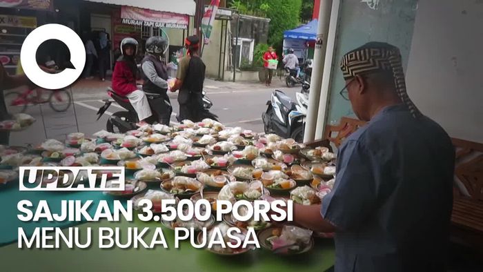 Melihat Tradisi Bagi-bagi 3.500 Makanan saat Ramadan di Masjid Yogyakarta