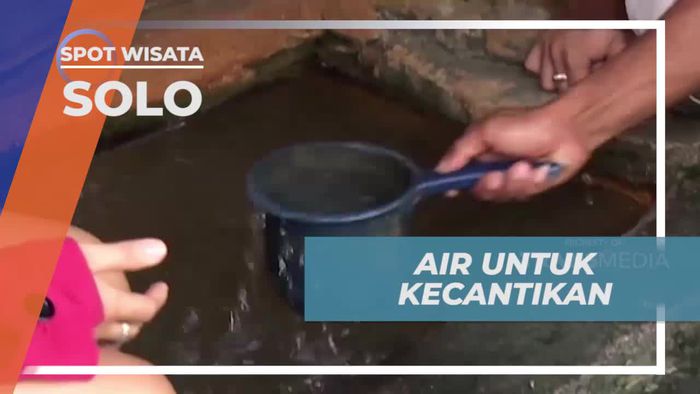 Melihat Mata Air yang Konon Berkhasiat Untuk Kecantikan, Solo