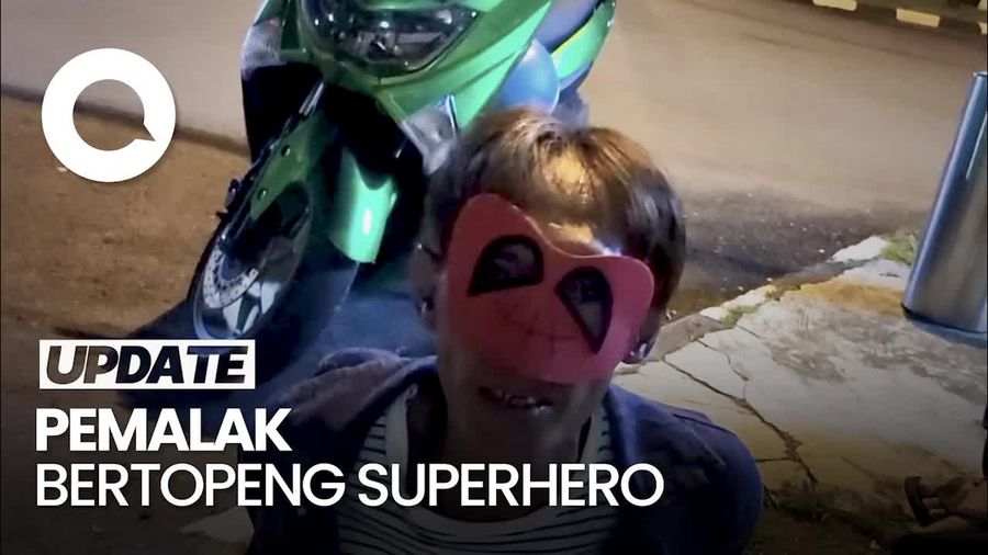Tampang Pemalak Bertopeng Superhero di Palembang saat Ditangkap Polisi