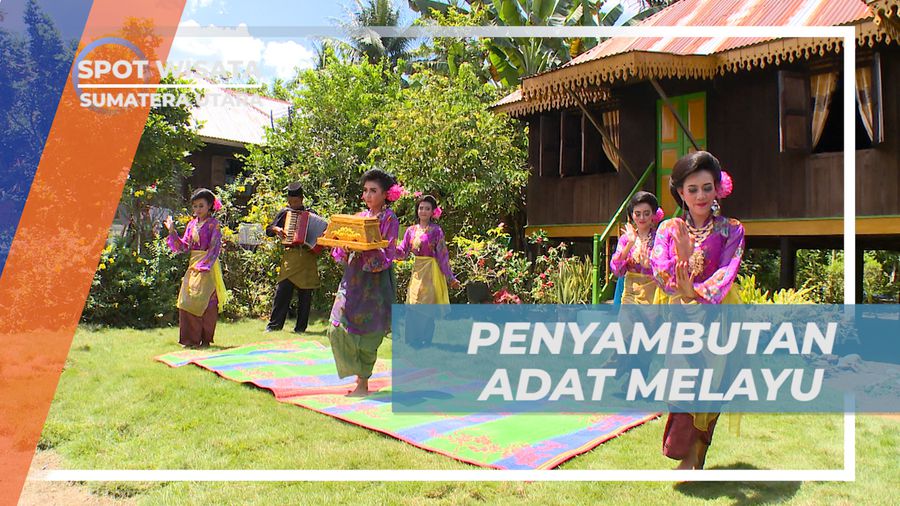 Hangatnya Sambutan Warga Kampung Lama Dengan Adat Melayu, Sumatera Utara