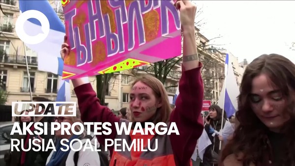 Pengunjuk Rasa di London-Paris Menentang Terpilihnya Kembali Putin