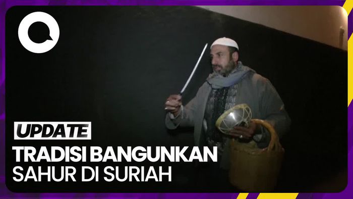 Mesaharati Tradisi Bangunkan Sahur di Suriah