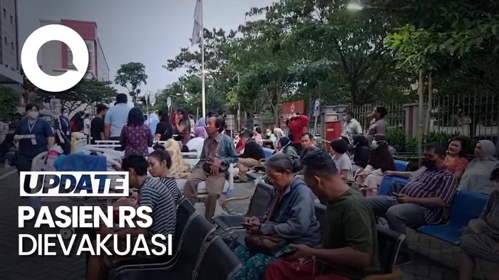 Suasana Pasien RS Unair di Surabaya Dievakuasi saat Gempa M 6,5 Tuban