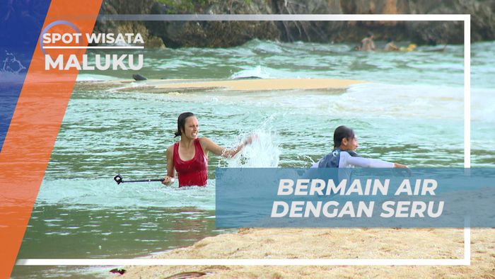 Bersantai Menikmati Mandi-mandi Seru di Air Babunyi, Maluku