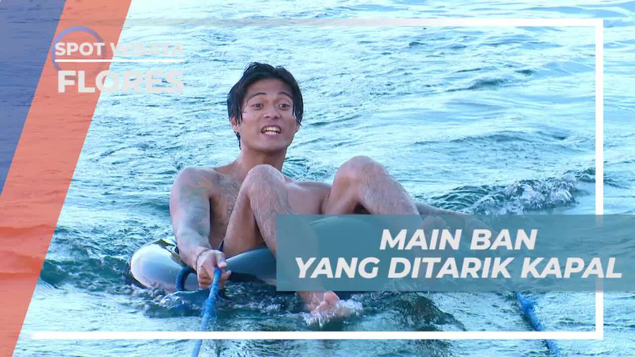 Wahana Seru Ban Ditarik Perahu di Pulau Gusong Pasir Flores 