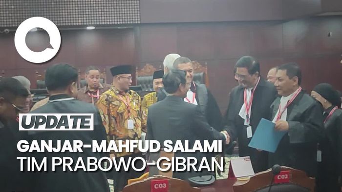 Momen Ganjar-Mahfud Salami Tim Prabowo-Gibran Seusai Sidang Sengketa Pilpres