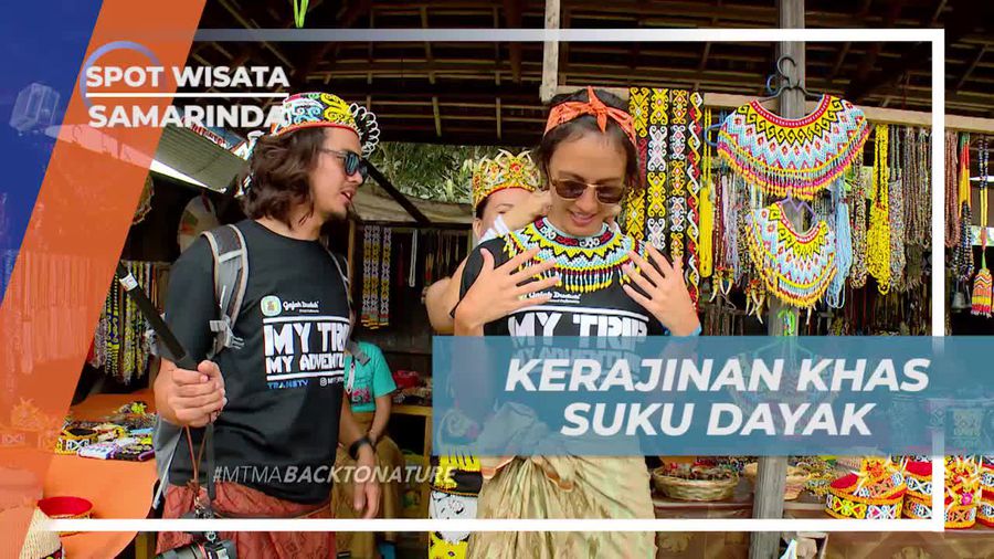Melihat Aneka Kerajinan Cantik Khas Suku Dayak di Desa Budaya Pampang Samarinda