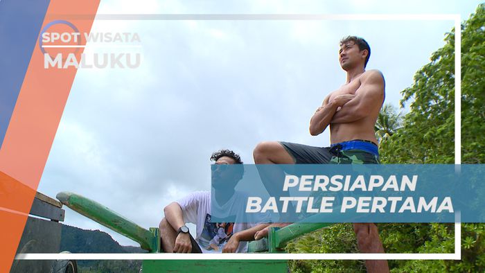 Persiapan Sebelum Seru-seruan Adu Kuat di Pantai Amboti, Maluku