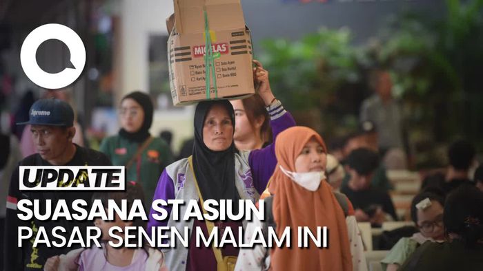 Suasana Stasiun Pasar Senen H-9 Lebaran