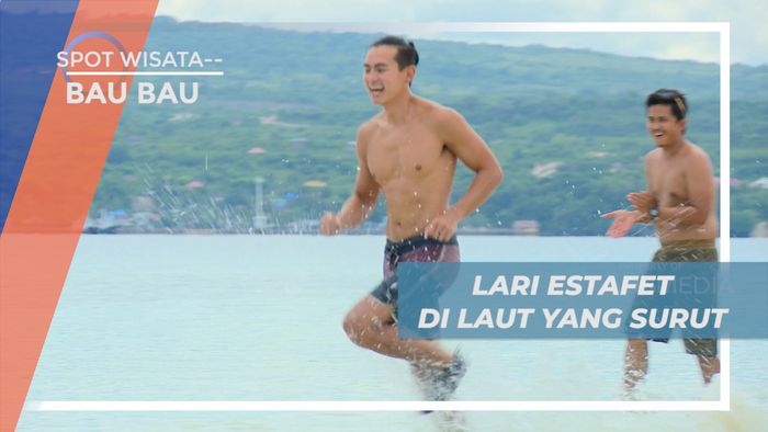 Adu Kekompakan Lari Estafet di Laut yang Surut, Pulau Kadatua Bau-bau