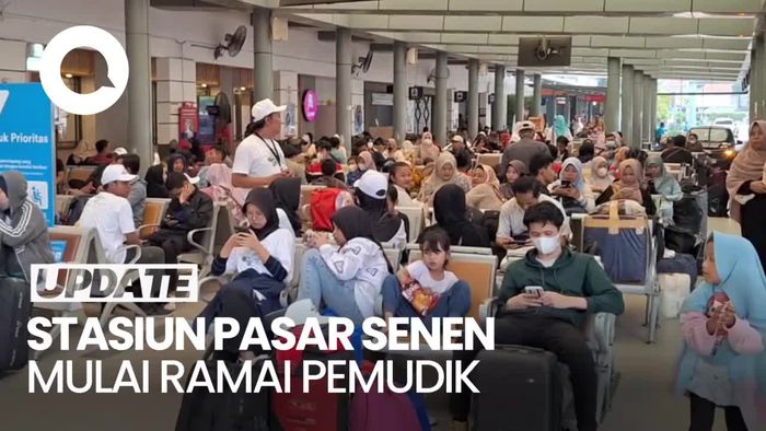 H-8 Lebaran, Begini Suasana Stasiun Pasar Senen Pagi Ini