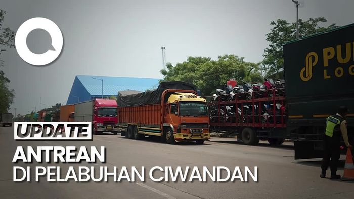 Antrean Menuju Pelabuhan Ciwandan di H-6 Lebaran