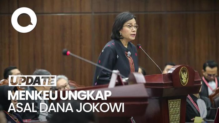 Sri Mulyani Jelaskan Dana Jokowi Bagi-bagi Barang ke Warga saat Kunker
