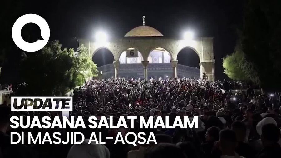 Masjid Al-Aqsa Dipadati Ribuan Jemaah saat Memperingati Malam Lailatul Qadar