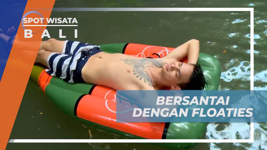 Bersantai Menikmati Gemericik  Air Terjun Kanto Lampo di Atas Floaties, Bali