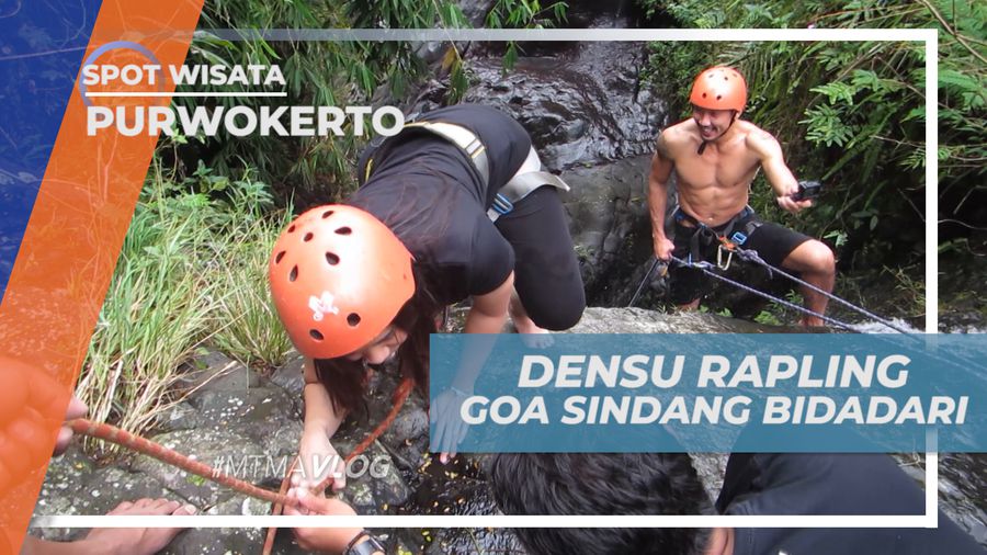 Menikmati Sensasi Rappelling di Goa Curug Sindang Bidadari. Purwokerto