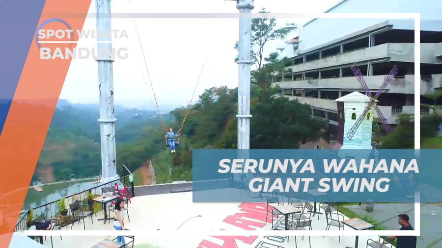 Sensasi Terbang Naik Wahana Giant Swing Sambil Menikmati View yang Indah, Bandung
