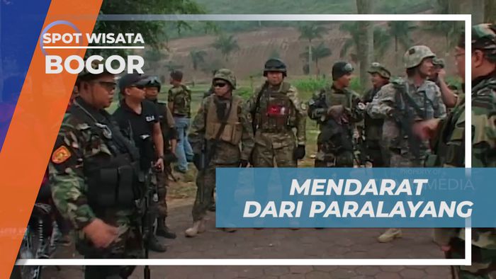Sensasi Mendarat Tepat Naik Paralayang di Perkebunan Teh, Bogor