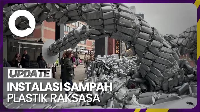 Keren! Instalasi Plastik Raksasa, Sadarkan Warga soal Dampak Sampah