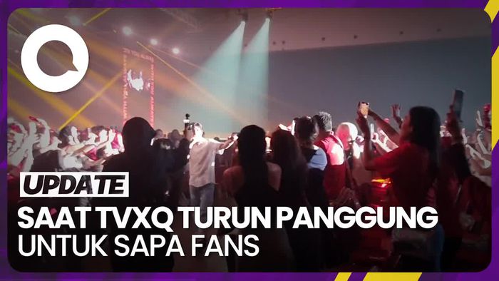 Momen Yunho dan Changmin Turun Panggung untuk Sapa Penggemar