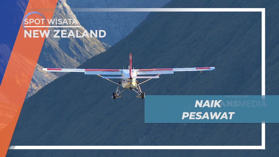 Menikmati Indahnya Pemandangan Pegunungan Es dari Atas Pesawat, New Zealand