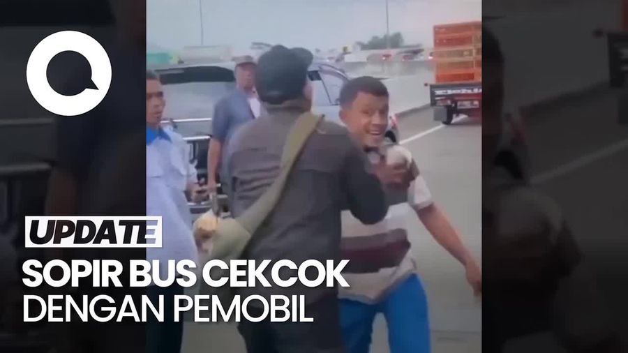 Viral Sopir Bus-Pemobil Cekcok di Tol Bogor