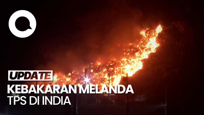 Penampakan Kebakaran Melanda TPS Ghazipur di India
