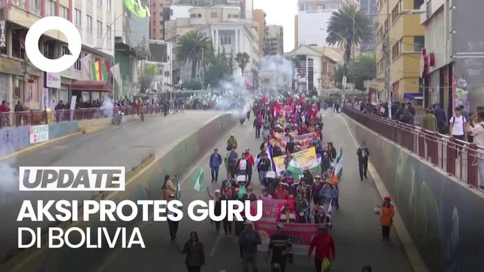 Ratusan Guru Protes RUU Pensiun Paksa di Bolivia